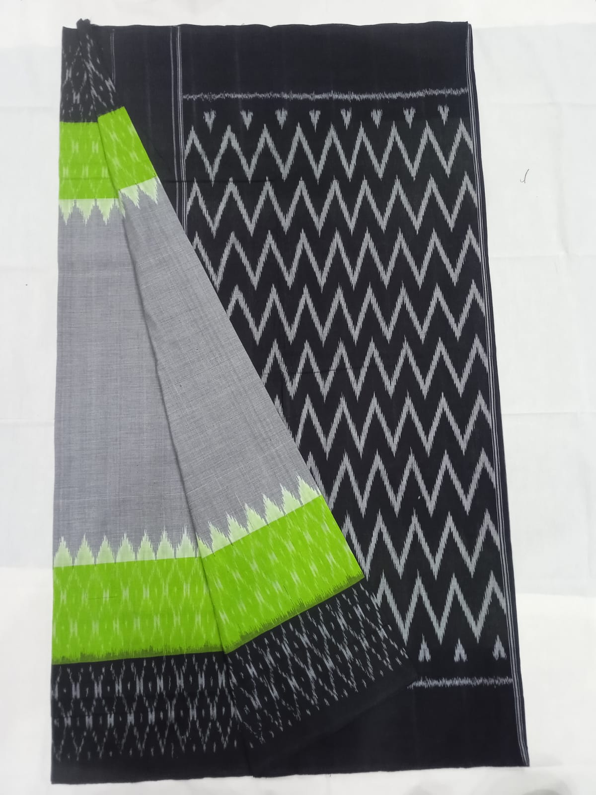 pochampally cotton saree | black pochampally cotton saree | black