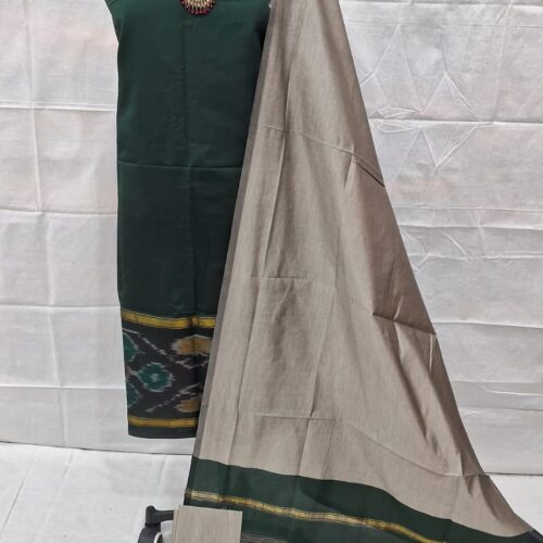 pochampally ikat magenta ikat border handloom set