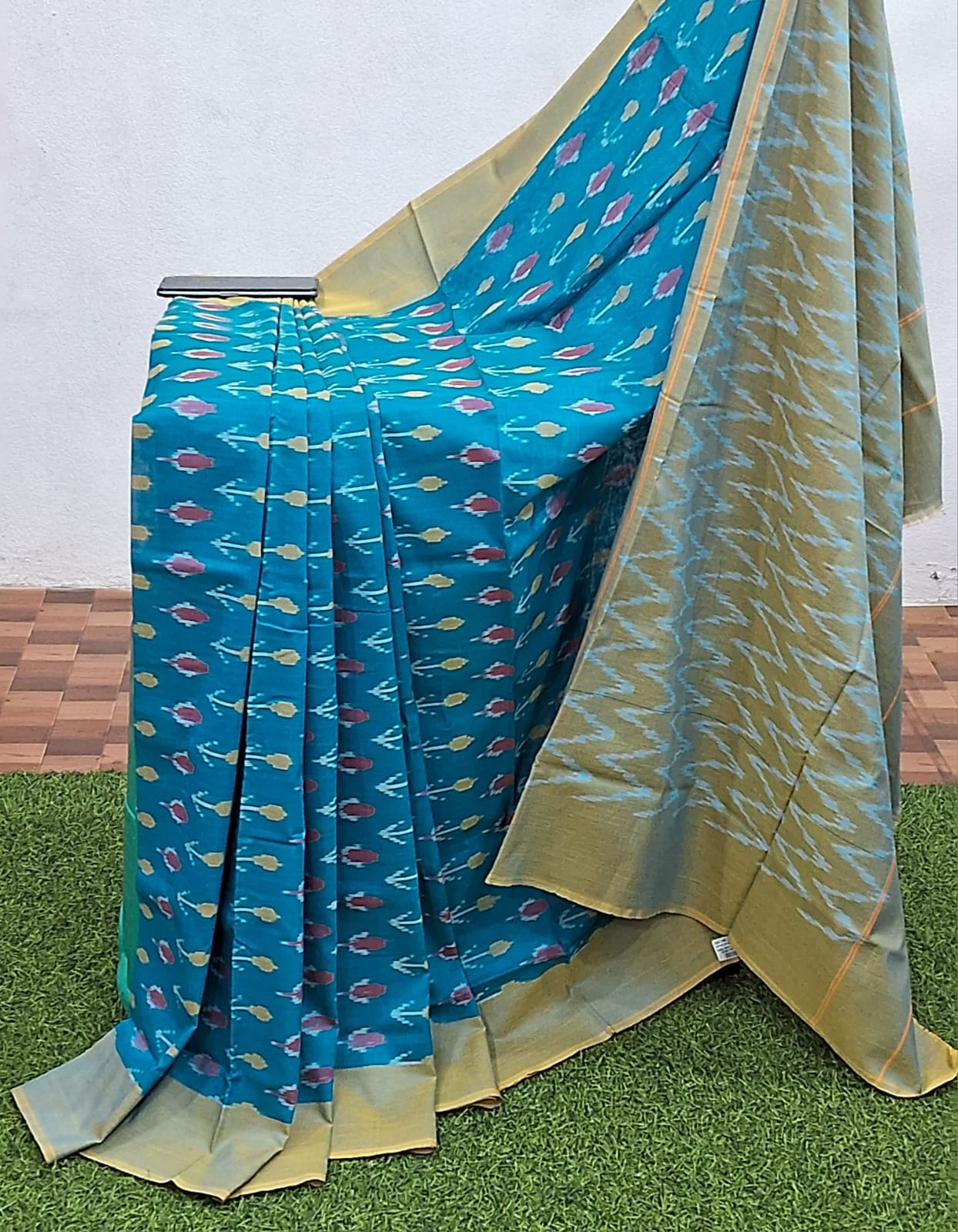 ikkat maciress cotton sarees (copy) ikkat maciress cotton sarees (copy)