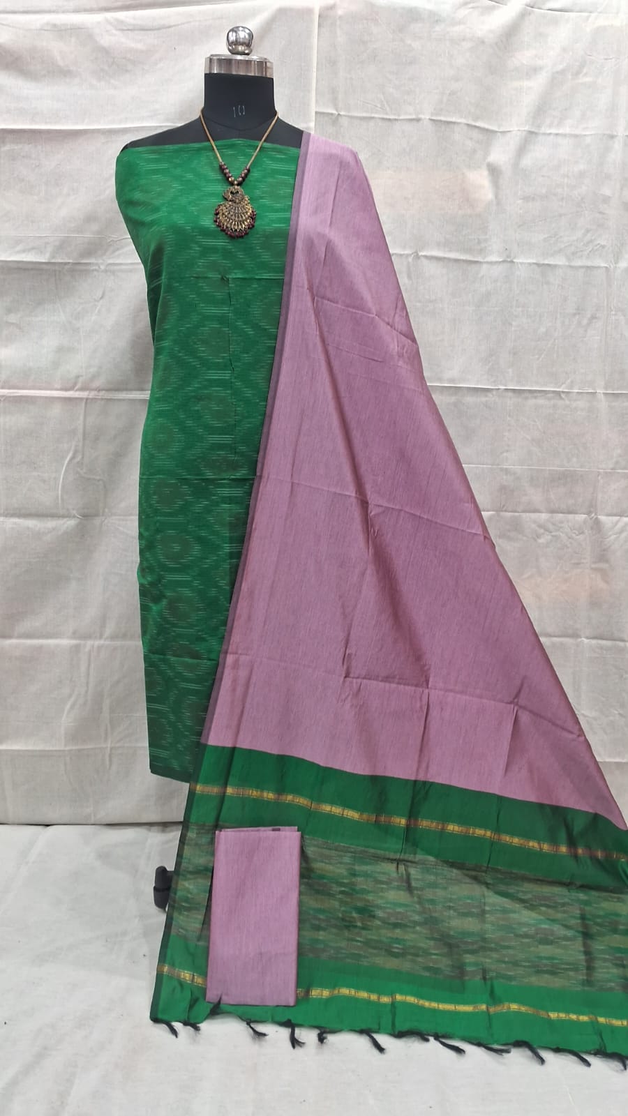 pochampally ikat green ikat border handloom set (copy)