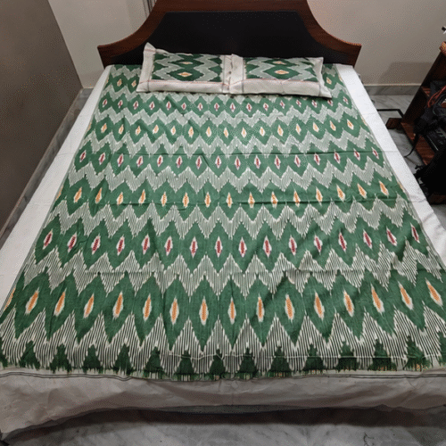 Pochampally Handloom Premium Ikkat Cotton Bedsheet – 2/17s Fine Thread, 90 × 108 Inches